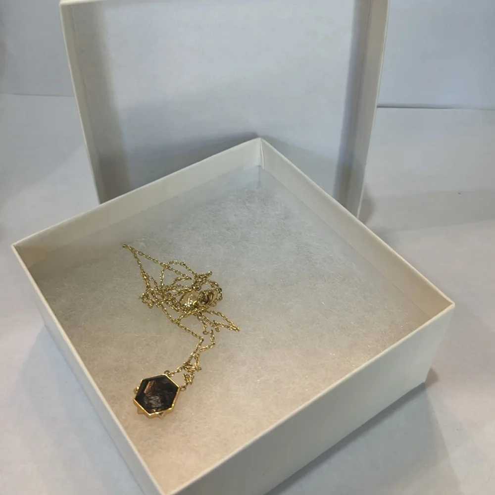 STELLA & DOT Nova Pendant‎ Gold Necklace
